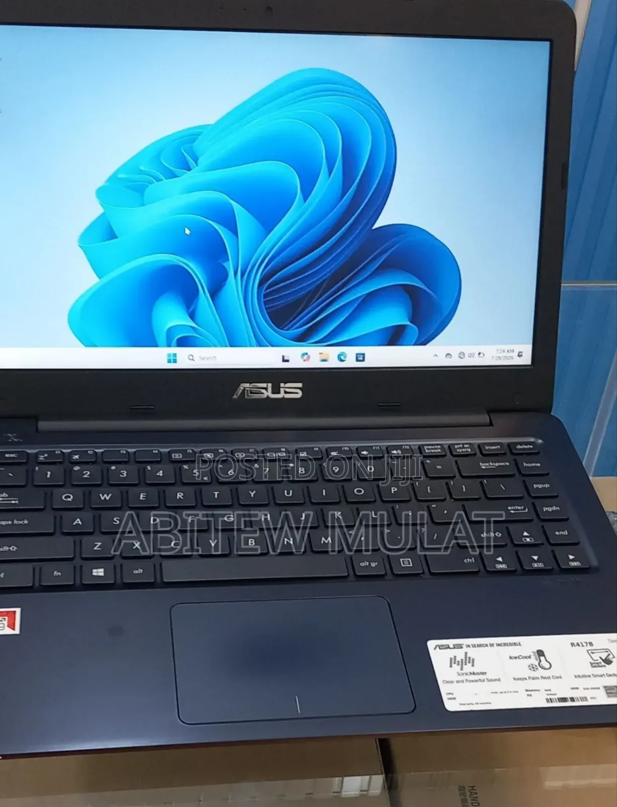 New Laptop Asus A42JY 8GB AMD A10 SSD 256GB