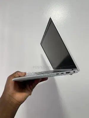 New Laptop HP EliteBook 830 G8 16GB Intel Core i7 SSD 1T