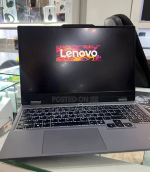 New Laptop Lenovo LOQ 15IRH8 16GB AMD Ryzen 5 SSD 512GB