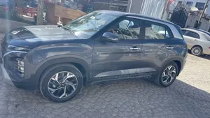 Hyundai Creta 2024 Maroon