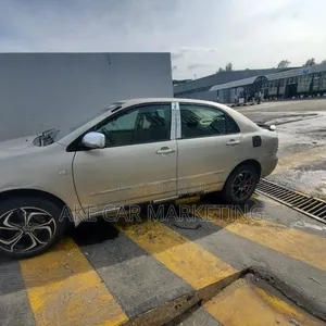 Toyota Corolla 1.4 C Limousine Luna 2005 Silver