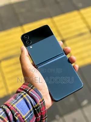 Samsung Galaxy Z Flip3 5G 128 GB