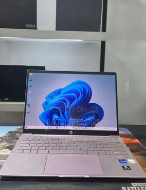 New Laptop HP Pavilion 14 16GB Intel Core i7 SSD 1T