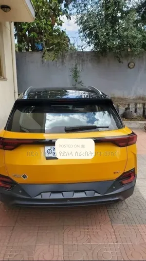 Bestune T77 1.2 FWD 2021 Yellow