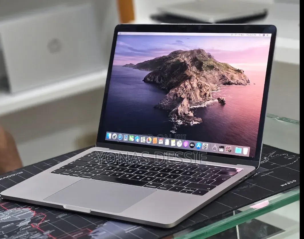 Laptop Apple MacBook Pro 2019 16GB Intel Core i7 SSD 512GB