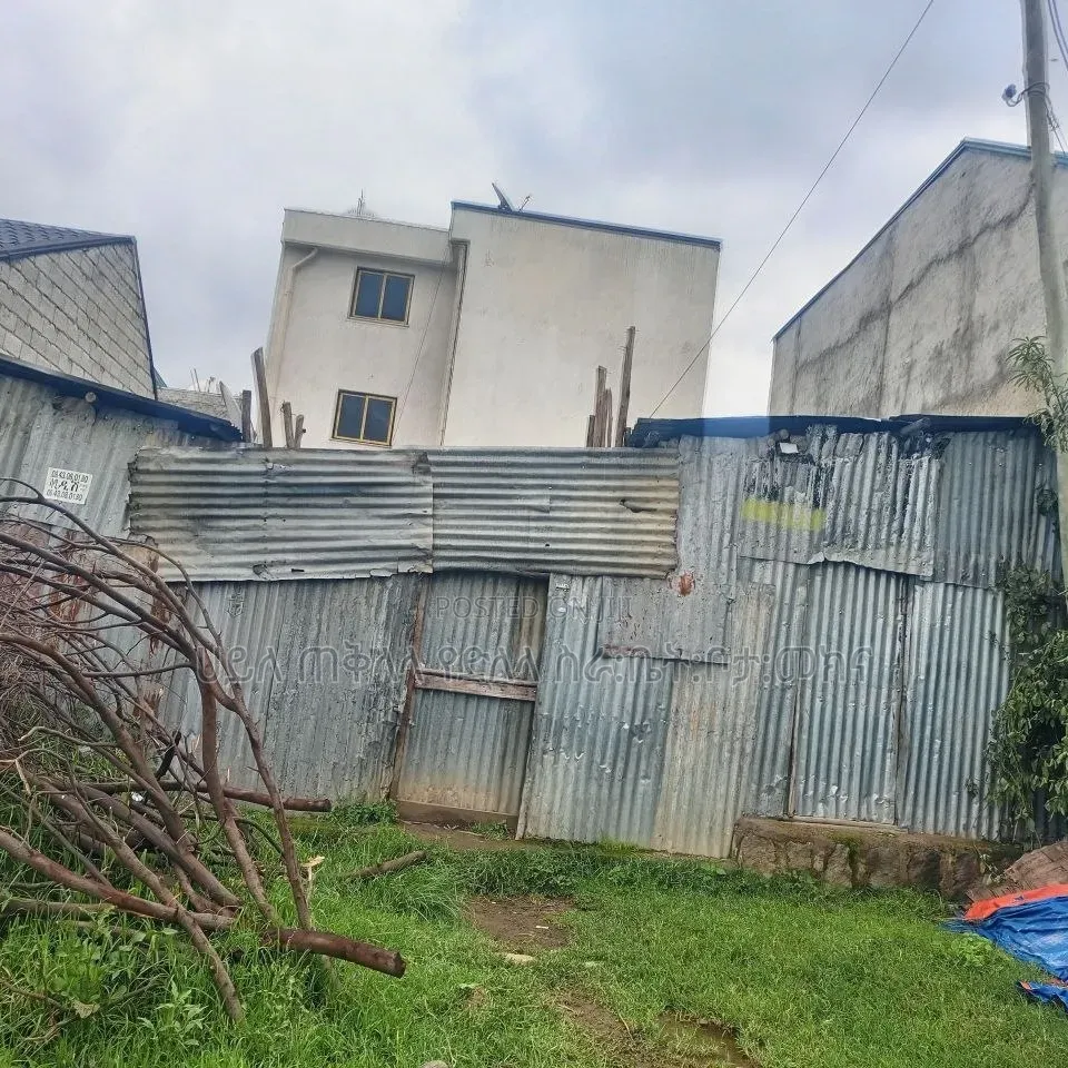 150 M2 Residential Land for Sale Summit Area