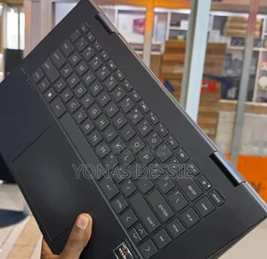 New Laptop HP Envy x360 8GB AMD Ryzen 7 SSD 512GB