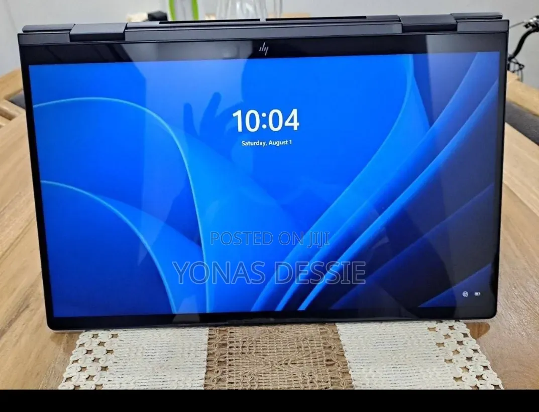 New Laptop HP Envy x360 8GB AMD Ryzen 7 SSD 512GB