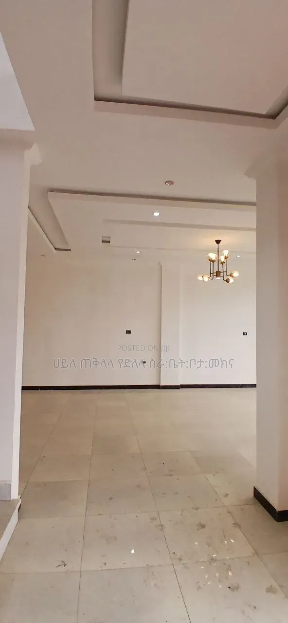 Furnished 6bdrm Townhouse/Terrace in Legetafo Area, Oromia-Finfinne