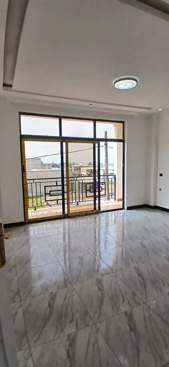 Furnished 6bdrm Townhouse/Terrace in Legetafo Area, Oromia-Finfinne