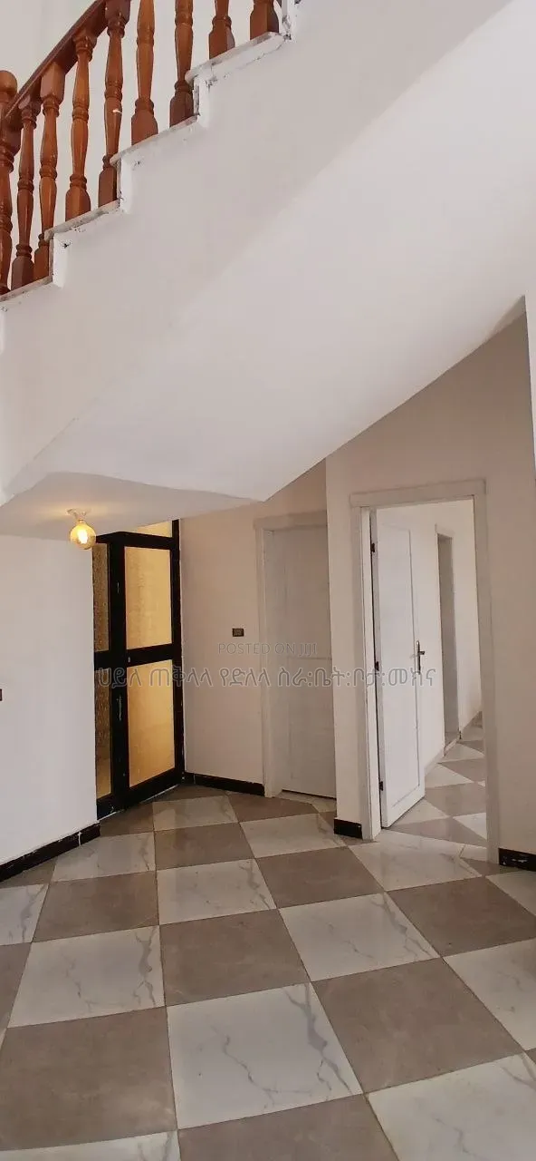Furnished 6bdrm Townhouse/Terrace in Legetafo Area, Oromia-Finfinne
