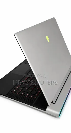 New Laptop Alienware X16 r1 32GB Intel Core i9 SSD 1T