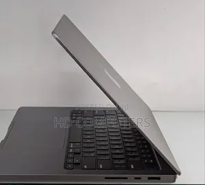 New Laptop Apple MacBook Pro 2021 M1 16GB Apple M1 Pro SSD 512GB