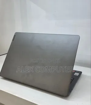 New Laptop Lenovo 16GB AMD Ryzen 7 SSD 512GB