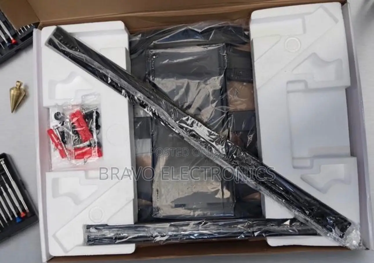 Popular Flexible TV Full Motion Cantilever TV Mount 40-90”