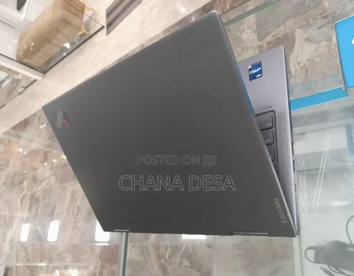 New Laptop Lenovo ThinkPad X1 Yoga 32GB Intel Core i7 SSD 512GB