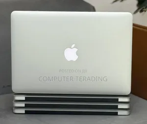 New Laptop Apple MacBook Air 2017 8GB Intel Core i5 SSD 256GB