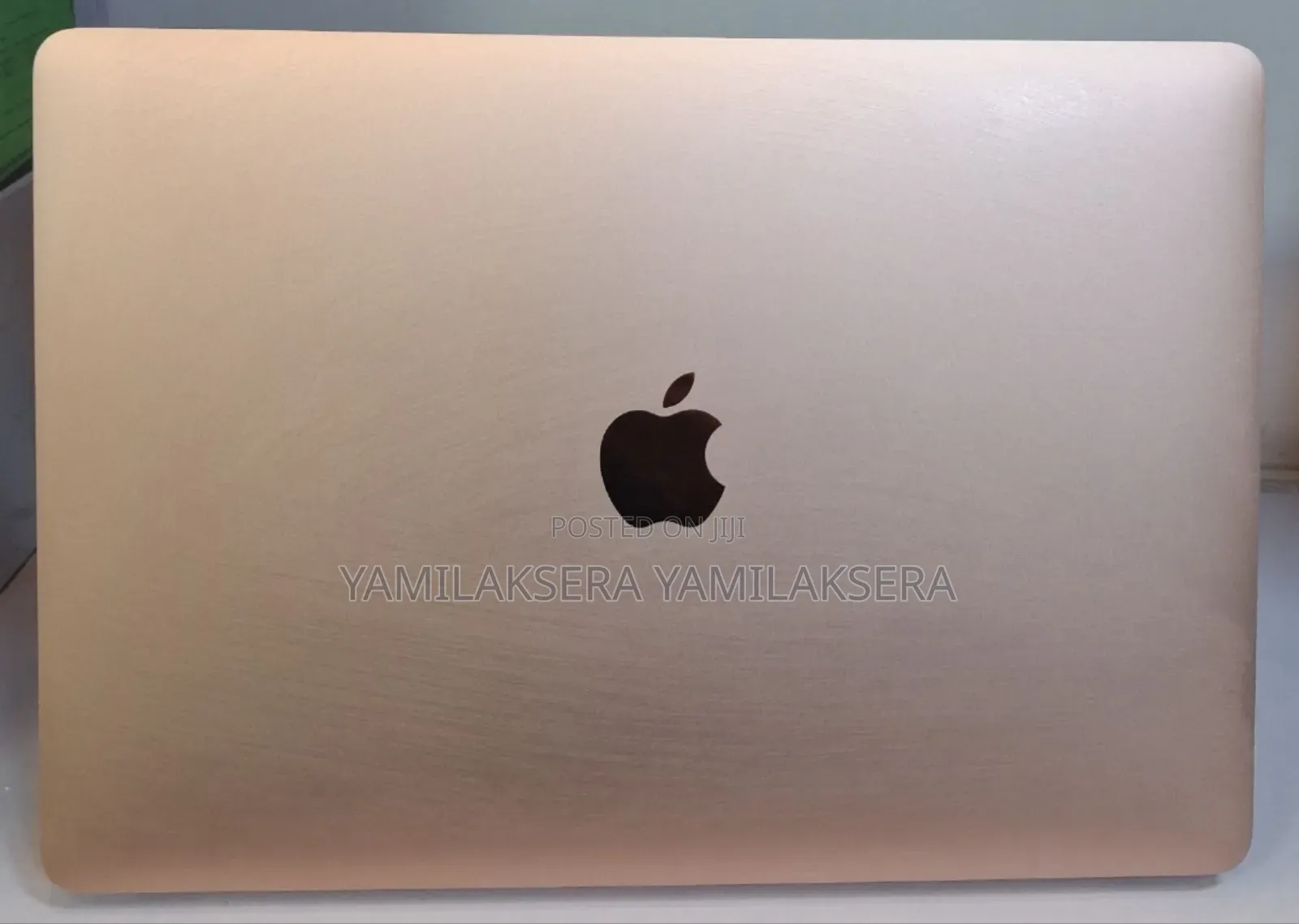 New Laptop Apple MacBook Air 2020 8GB Apple M1 SSD 256GB
