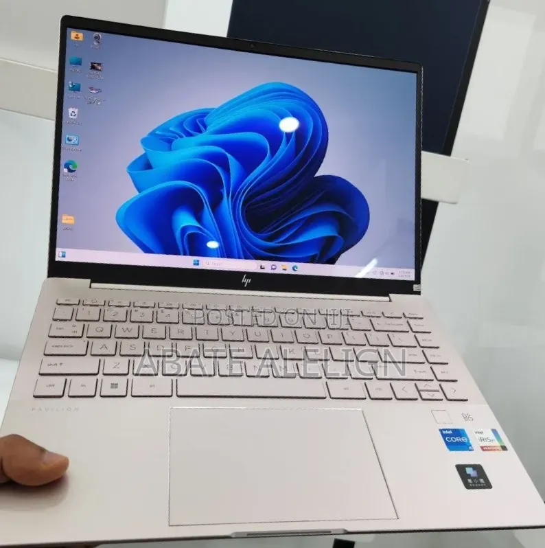 New Laptop HP Pavilion 14 16GB Intel Core i5 SSD 1T