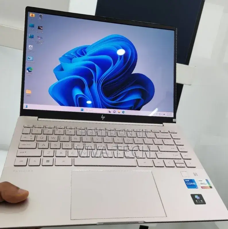 New Laptop HP Pavilion 14 16GB Intel Core i5 SSD 1T