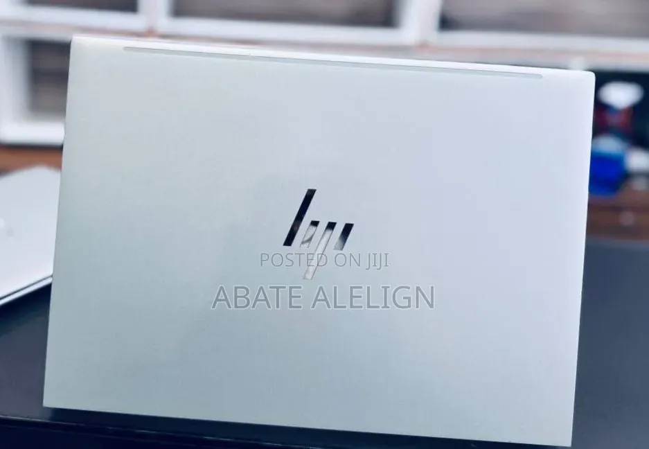 New Laptop HP EliteBook 840 G9 16GB Intel Core i7 SSD 512GB