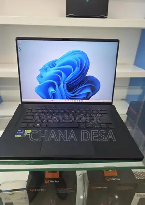 New Laptop Asus 16GB Intel Core i9 SSD 1T
