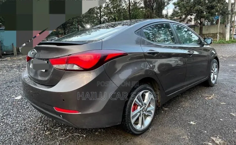 Hyundai Elantra 2015 Gray
