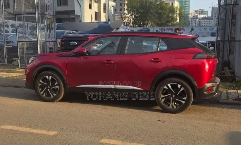 Peugeot 2008 2021