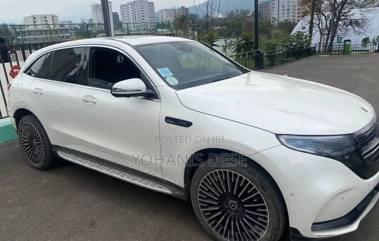 Mercedes-Benz EQC EQC400 4MATIC 2022