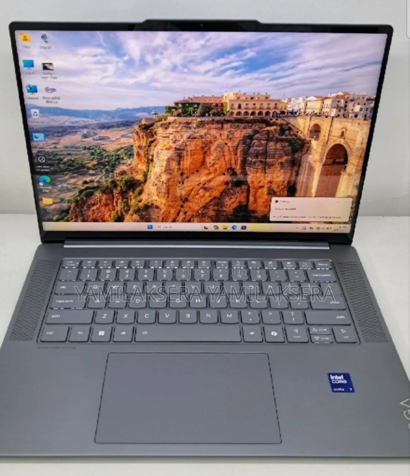 New Laptop Lenovo Yoga 9 32GB Intel Core Ultra 7 SSD 1T