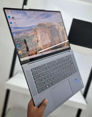 New Laptop Lenovo Yoga 9 32GB Intel Core Ultra 7 SSD 1T