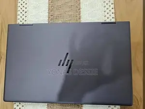 New Laptop HP Envy x360 8GB AMD Ryzen 7 SSD 512GB