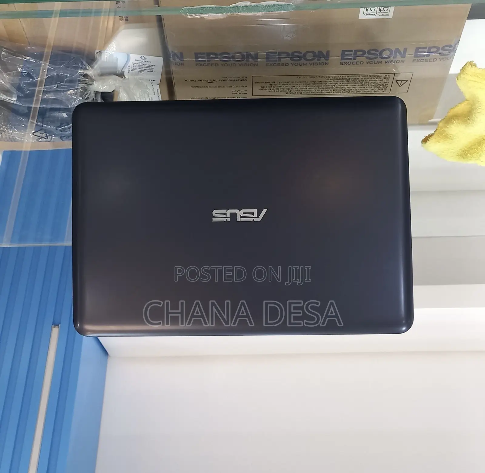 New Laptop Asus 8GB SSD 256GB