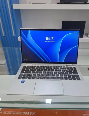 New Laptop HP EliteBook 1040 G8 16GB Intel Core i7 SSD 512GB