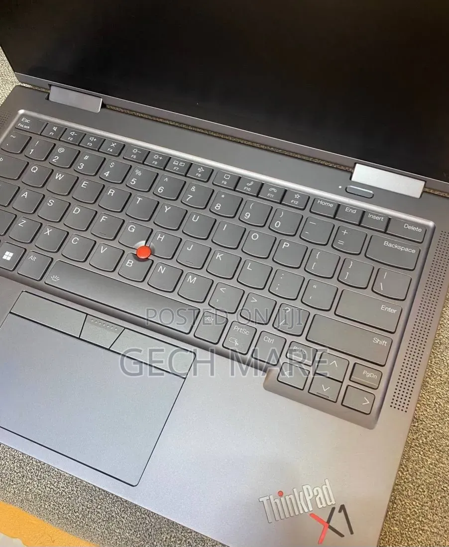 New Laptop Lenovo Yoga 9i 16GB Intel Core i7 SSD 512GB