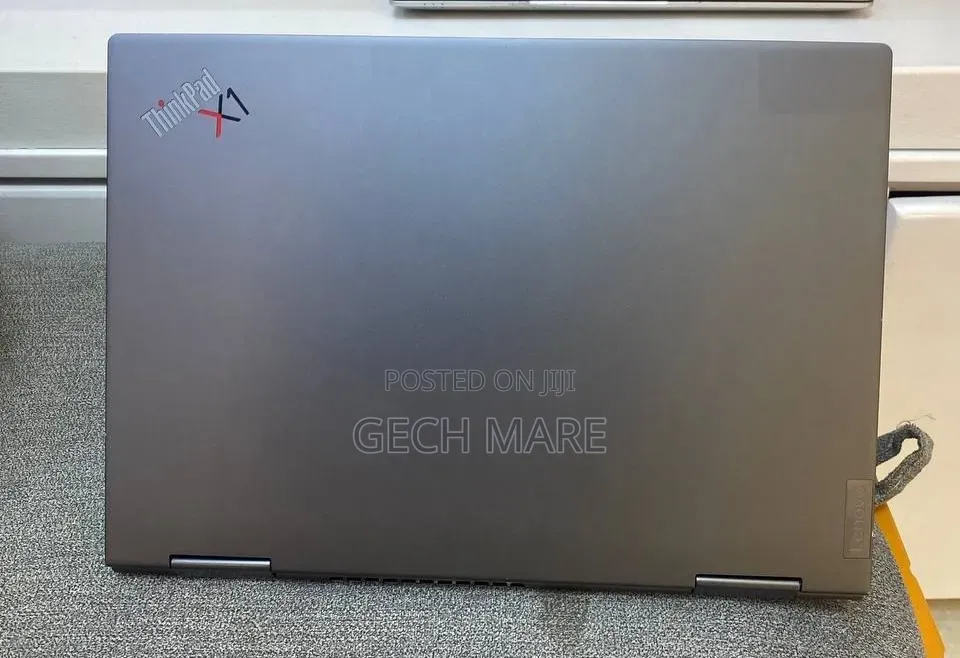 New Laptop Lenovo Yoga 9i 16GB Intel Core i7 SSD 512GB
