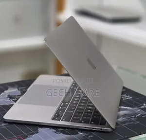 New Laptop Apple MacBook Pro 2019 16GB Intel Core i7 SSD 512GB