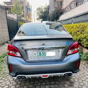 Mitsubishi Attrage 2022 Gray