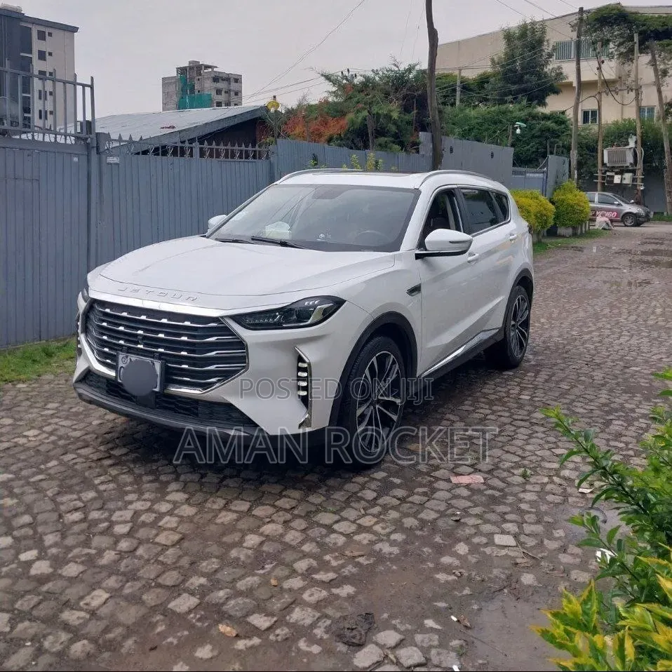 Jetour X70 1.5 7-Seater FWD 2022 White