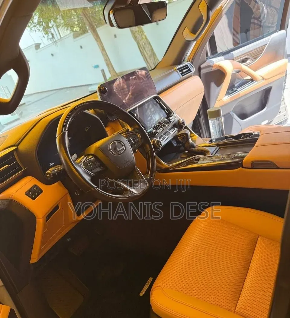 New Lexus LX 2023