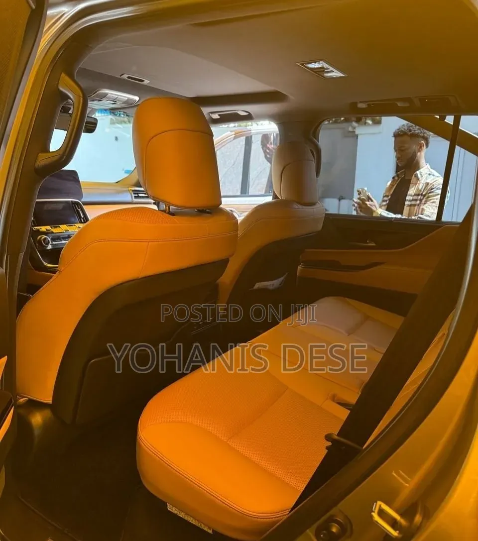 New Lexus LX 2023