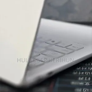 New Laptop HP OmniBook X Flip 14" 16GB Intel Core i7 SSD 1T