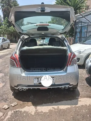 Toyota Yaris 2006 Silver