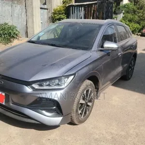 BYD E2 43 kWh 94 hp FWD 2024 Gray