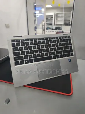 New Laptop HP EliteBook 1040 G8 16GB Intel Core i7 SSD 512GB
