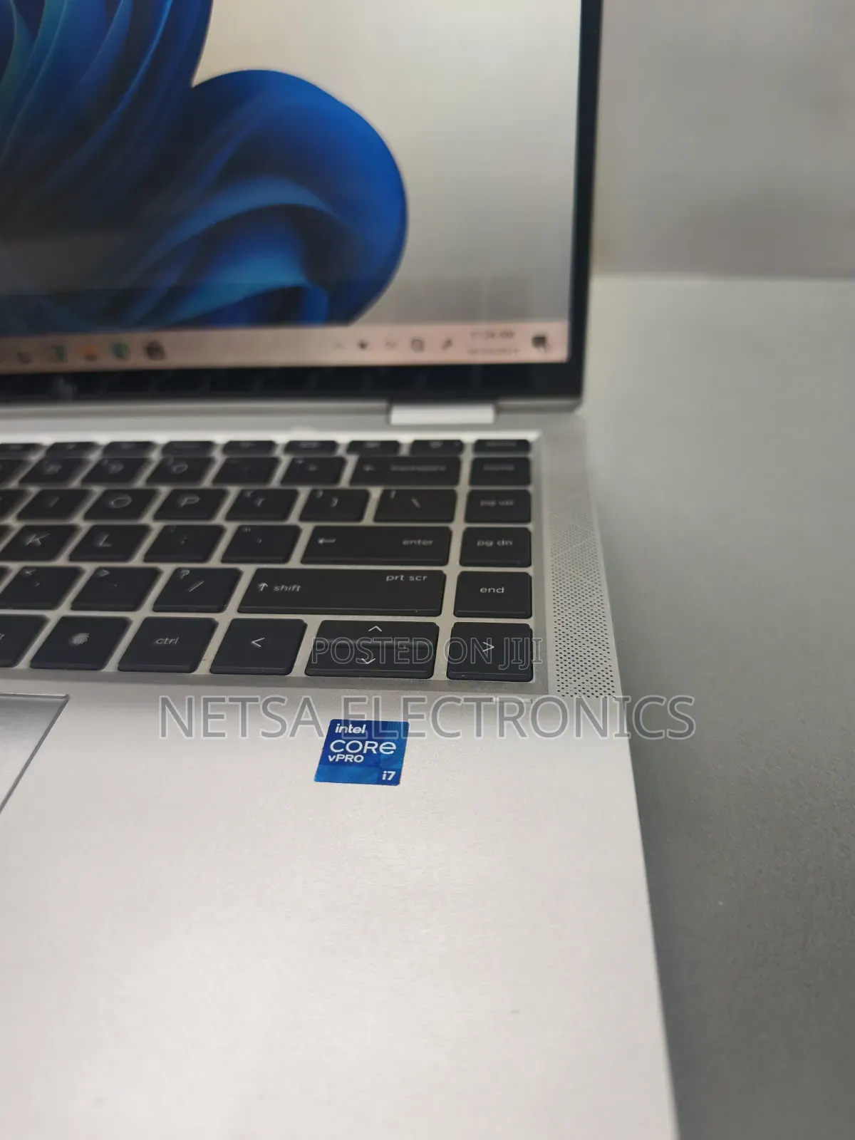 New Laptop HP EliteBook 1040 G8 16GB Intel Core i7 SSD 512GB