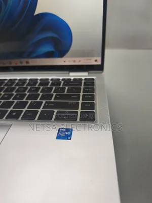 New Laptop HP EliteBook 1040 G8 16GB Intel Core i7 SSD 512GB