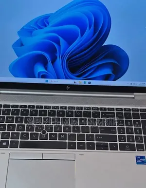 New Laptop HP EliteBook 850 G8 16GB Intel Core i7 SSD 512GB