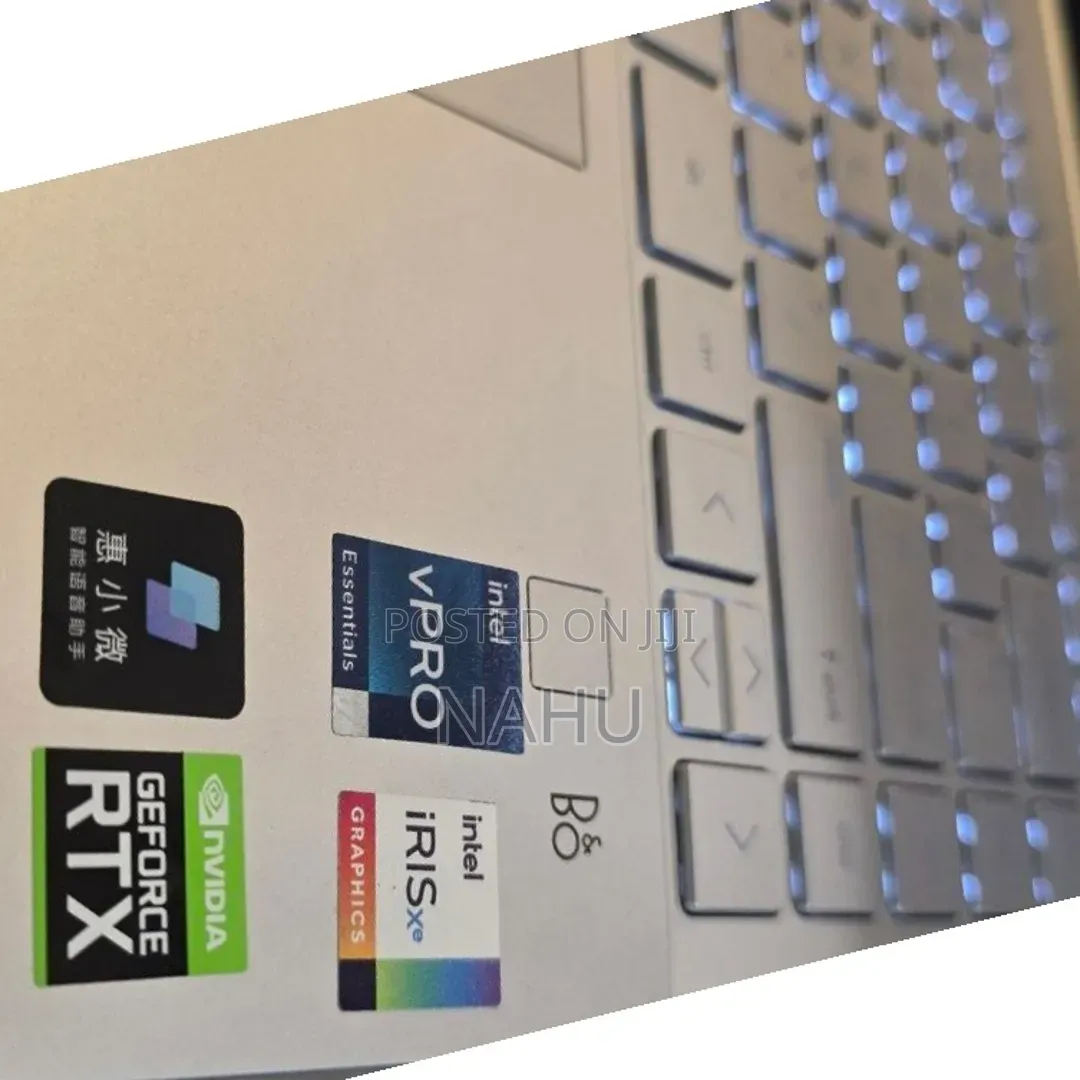 New Laptop HP Pavilion 14 16GB Intel Core i7 SSD 512GB