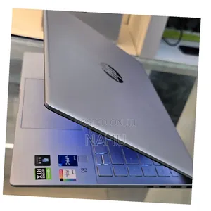 New Laptop HP Pavilion 14 16GB Intel Core i7 SSD 512GB